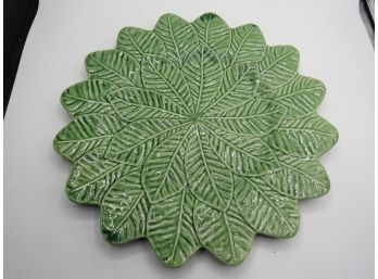 Bordallo Pinheiro Green Leaf Design Plate