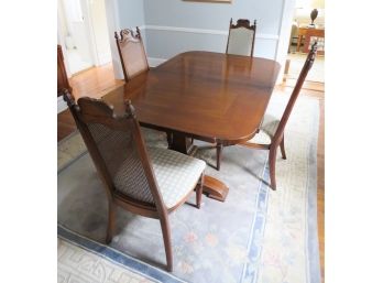 Thomasville Dining Table W/ 4 Chairs