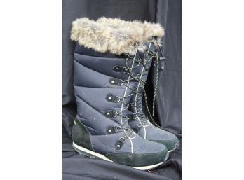 L.L. Bean Woman's Snow Boots W/ Fur
