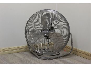 Lakewood Large Metal Portable Fan