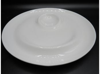 White Serving/cocktail Plate