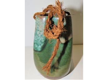 Clay Jar With Rope Accent