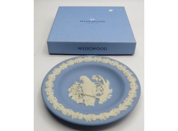 Wedgwood White On Blue Parrot Patterned Dish With Box