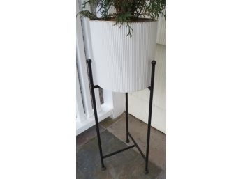 Plant Stand In Black Metal & White Pot