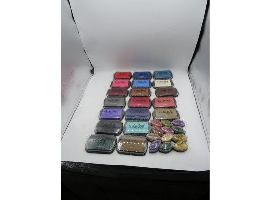 Lot Of 19 Pigment Stamp Pads W/ 12 Color Box Cat's Eye Stamp Pads - 31 Total