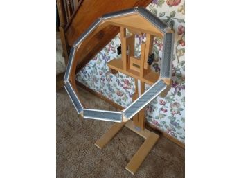 Free Standing Rug Hooking Stand - The Needleworks -