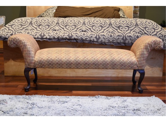 Upholstered Rolled Arm Lounge Bench W/ Wood Legs