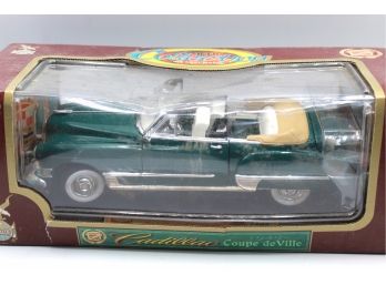 1:18 Collection Die Cast Metal Road Legends 1949 Cadillac Coupe Deville