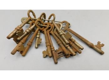 Vintage Skeleton Keys - Assorted Lot
