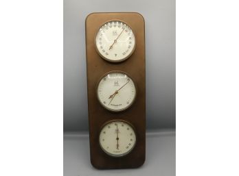 Garden Place Thermometer/ Barometer Wall Decor