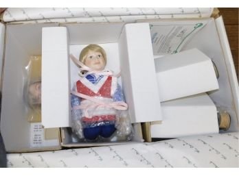 The Danbury Mint - Piggy Back Ride - By Judy Belle Doll With Box