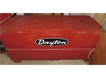 Dayton Tool Storage Box - 2000lbs Capacity Model 6A577