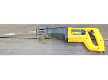 DEWALT DW304P Corded Electric 1-1/8' Corded Reciprocating Saw