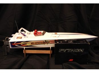 ProBoat Shockwave 36' RC Remote Controlled Nitro Speed Boat .32 Dynamite Engine W/ Transmitter & Stand
