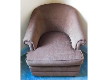 Thomasville Upholstered Riley Barrel Chair