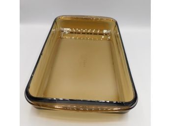 Pyrex Brown Glass 2 Quart Casserole Dish