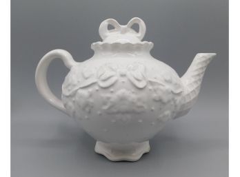 Vintage Elegant Portuguese Teapot