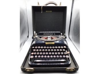Vintage Remington Rand 5 Typewriter W/ Carry Case