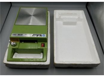 RARE Vintage Solid State Transistorized Cartridge Player Model 2000 - Valient Radio Cooperation