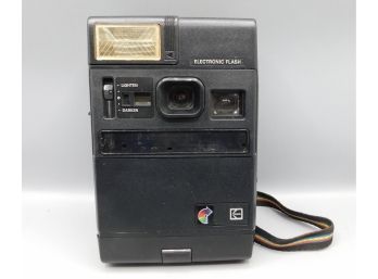 Kodak Instant Camera With Electronic Flash