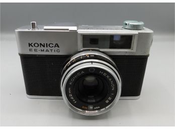Vintage Konica EE-matic Deluxe F 42mm Focus Film Camera With Case