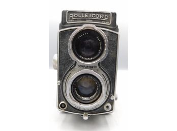 Vintage Rolleicord IV TLR Camera With Twins Lens