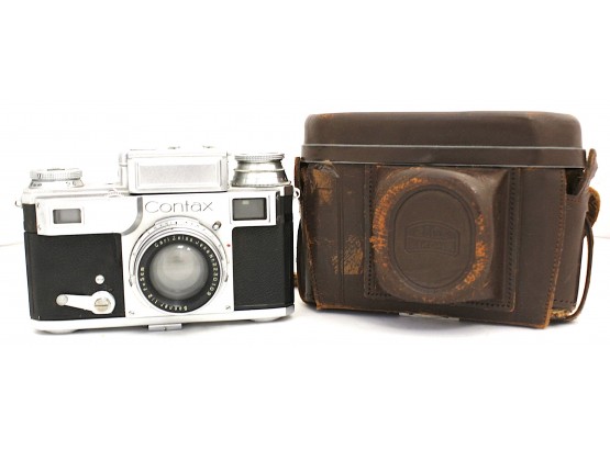 Vintage Contax Zeiss Ikon Model No.2230109 With Leather Case (lot051)