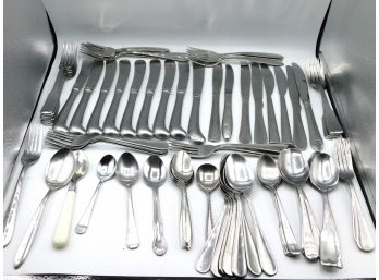 Assorted Stainless Steel Silverware Knives Spoons Forks Lot Of 71pcs