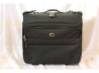 Atlantic Luggage Suitcase W/ Wheels & Pop Up Handle