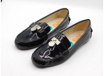 Michael Kors Womans Shoes 'ZOEY' Size 4 Black Patten Leather