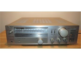 Sony  FM Stereo FM-AM Receiver Amplifier In Original Box