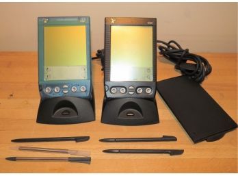 Palm Pilot Handspring Visors - With Charging Stations And 5 Stylus Pens - Set Of 2