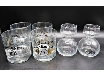 Jack Daniels No. 7 Whiskey Glasses & Double Bubble Jigger Shot Glasses - 6 Total Glasses