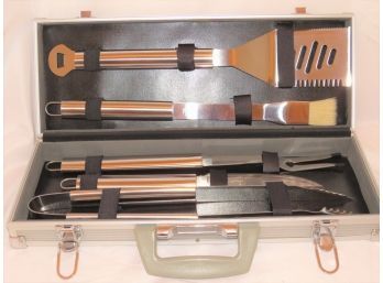 Stainless Steel BBQ Cookware Utensil Set In Carry Case - New In Box