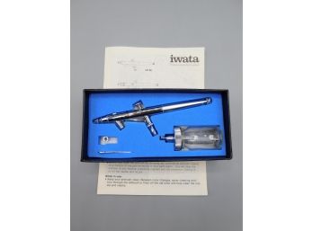 Iwata HP-BC Airbrush Kit
