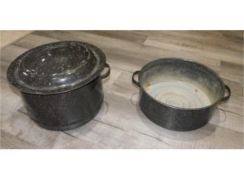 Metal Lobster Boiling Pot With Lid - 2 Total Pots