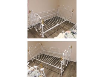 Metal Frame Heart Style Single Bed/bunk Bed Conversion