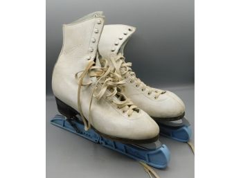 Vintage Hyde Athletic Womens Ice Skates - Size 6 1/2 With Carol Heiss Blade Guards