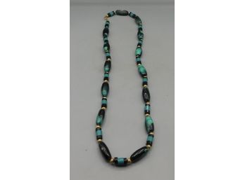Lovely Black/green Beaded Costume Jewelry Necklace