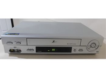 Zenith VCS442 Stereo Video Recorder - Remote Included