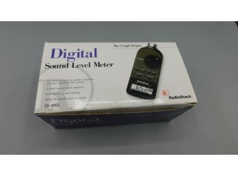 Radio Shack Digital Sound Level Meter With Box