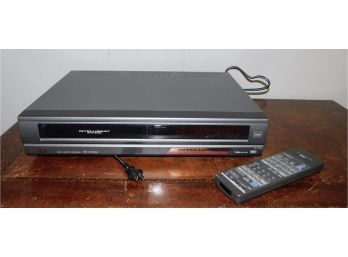JVC VCR Model HR-D740U - Remote Included