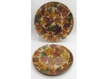 Glass Leaf Motif Plates - Set Of 2 Assorted Sizes