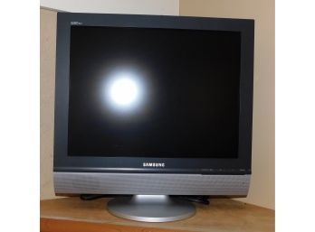 Samsung LT-P2045U A 2004 20' TV