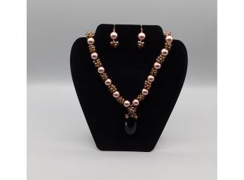 Tashka Faux Pearl Pendant Necklace With Matching Earrings