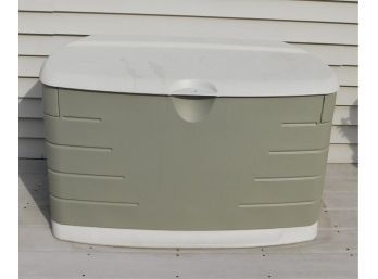 Rubbermaid Outdoor Storage Container Chest
