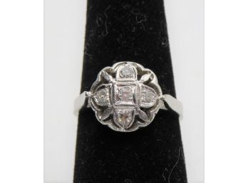 14K White Gold Ring With Diamonds - Size 6 3/4 (3.7 Grams)