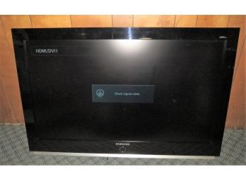 Samsung LN-S4095D 40' HDTV LCD TV HDMI With  Remote & Tilt Mount