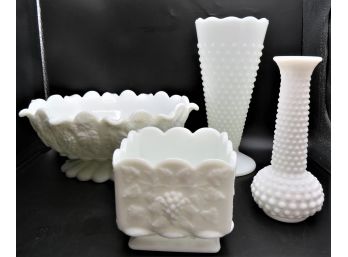 E.o. Brody & Westmoreland Milk Glass Vases & Footed Bowls - Assorted Set Of 4