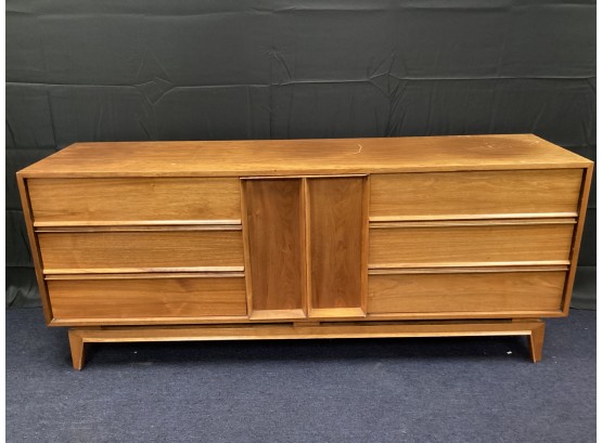 Mid-Century Modern Dresser Cabinet With 6 Drawers, 1 Door With Inside Drawers